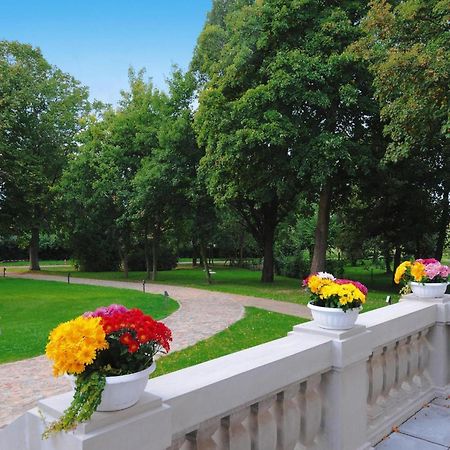 Apartment In Garz With Garden Exterior photo