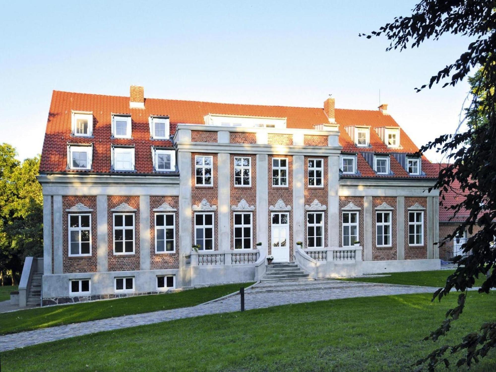 Apartment In Garz With Garden Exterior photo